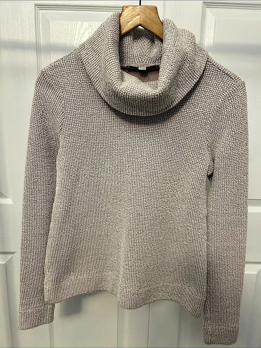 LOFT Cowl Neck Sweater in Gray & Pink Size Extra Small